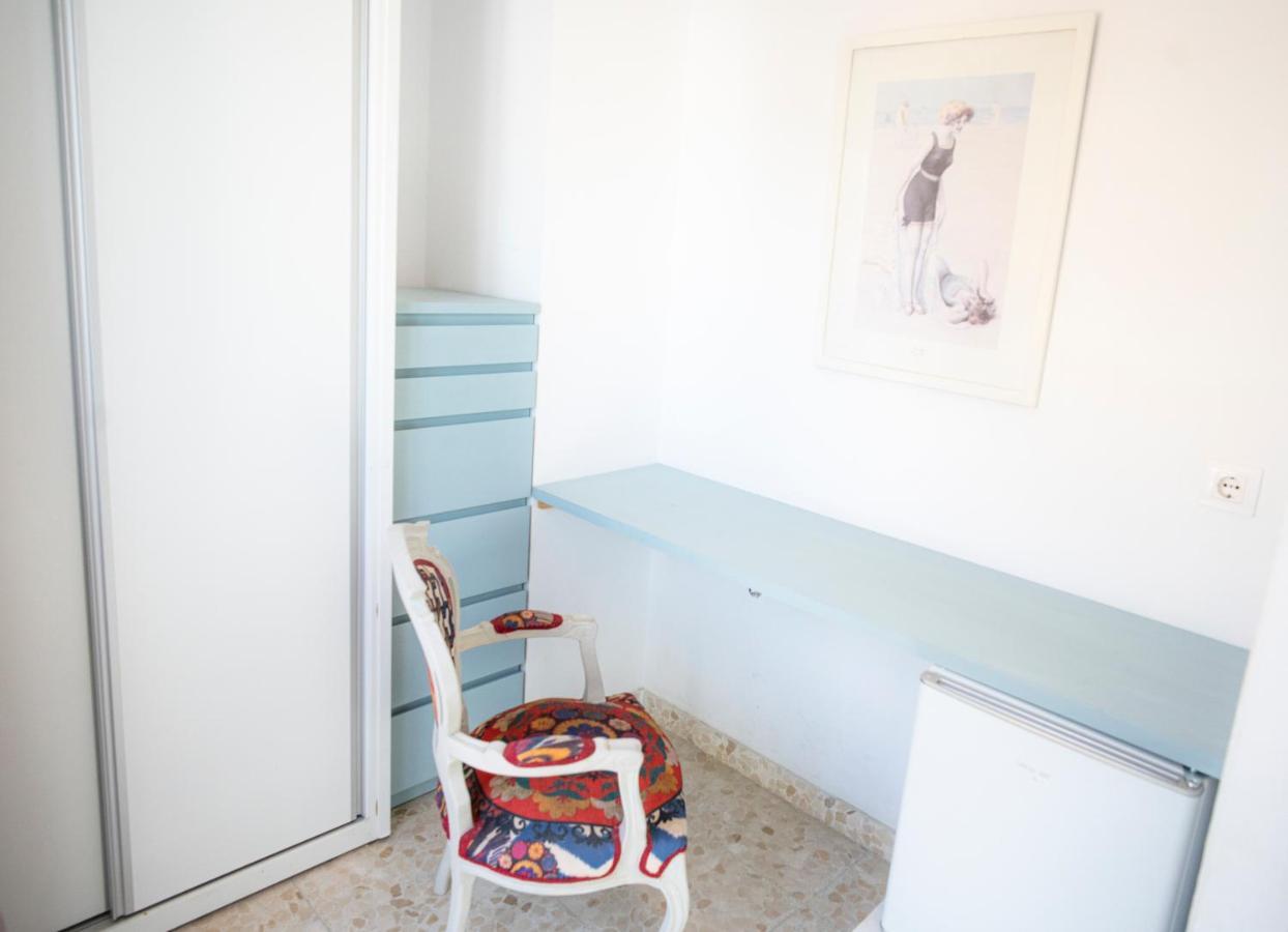 Hostal Trafalgar Barbate Exterior foto